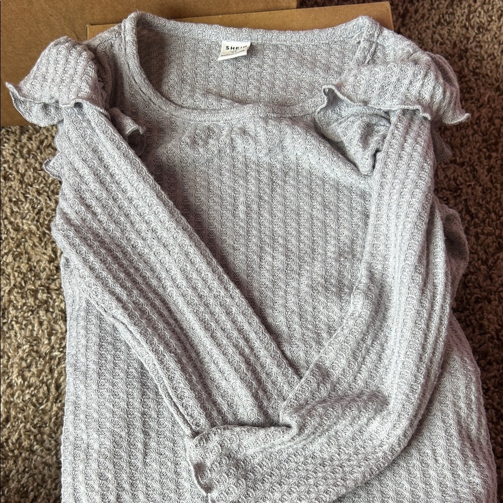 SHEIN Light Gray Knit Sweater